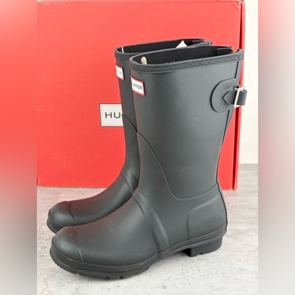 Hunter Women's Black Original Short Back Adjustable Rain Boots Size 8 New In Box - Picture 2 of 6